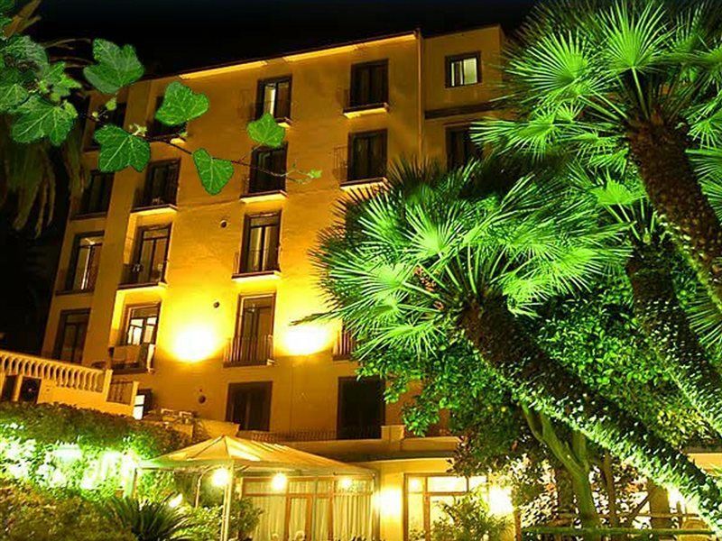 Hotel Eden Sorrento Kültér fotó